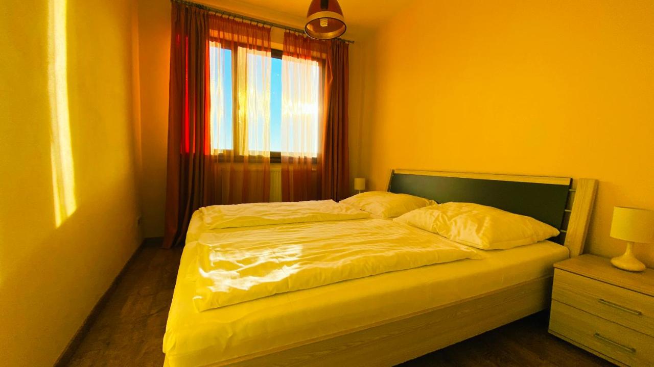 One-Bedroom Apartment with River View