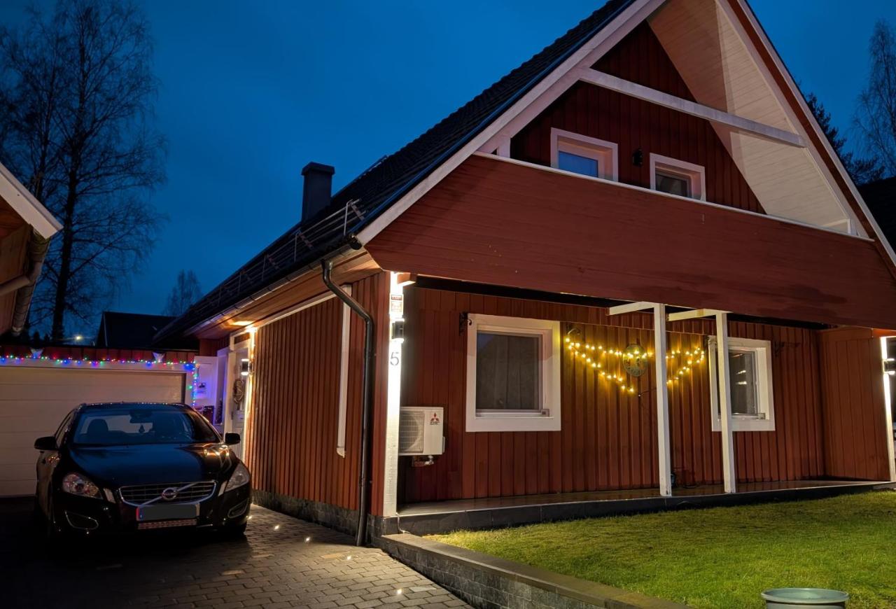 Svedjan Escape Villa - Bed and Breakfast Hedemora