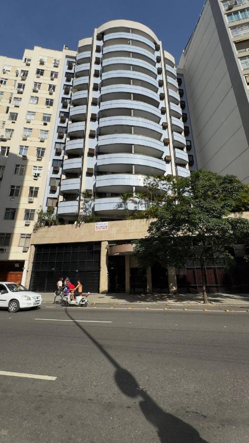 Flat com Piscina, Sauna e Estacionamento PL99-507 - Bed and Breakfast Rio de Janeiro