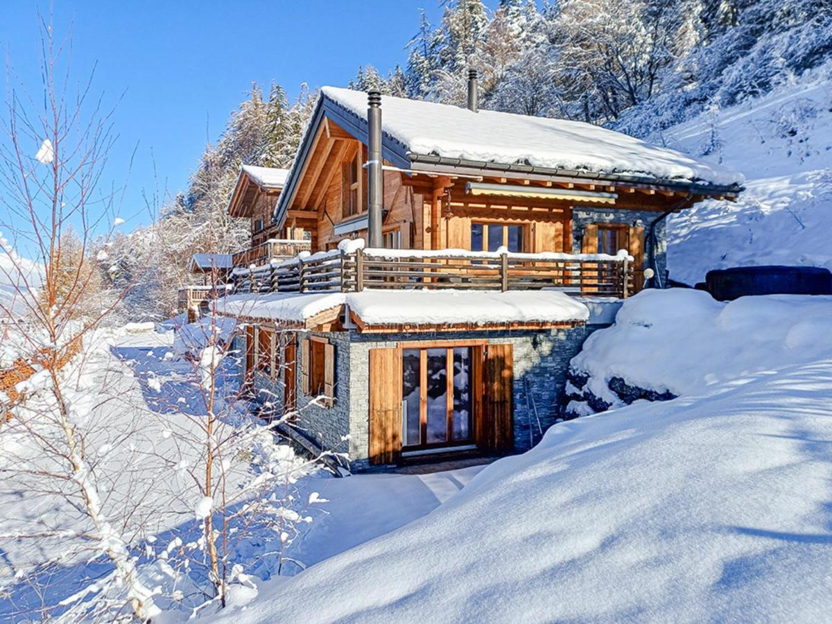 FeWo im Chalet Schneeflöckli - Chambres d'hôtes La Tzoumaz
