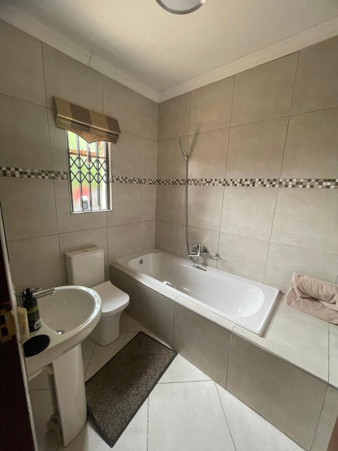 Camera Matrimoniale con Bagno Privato