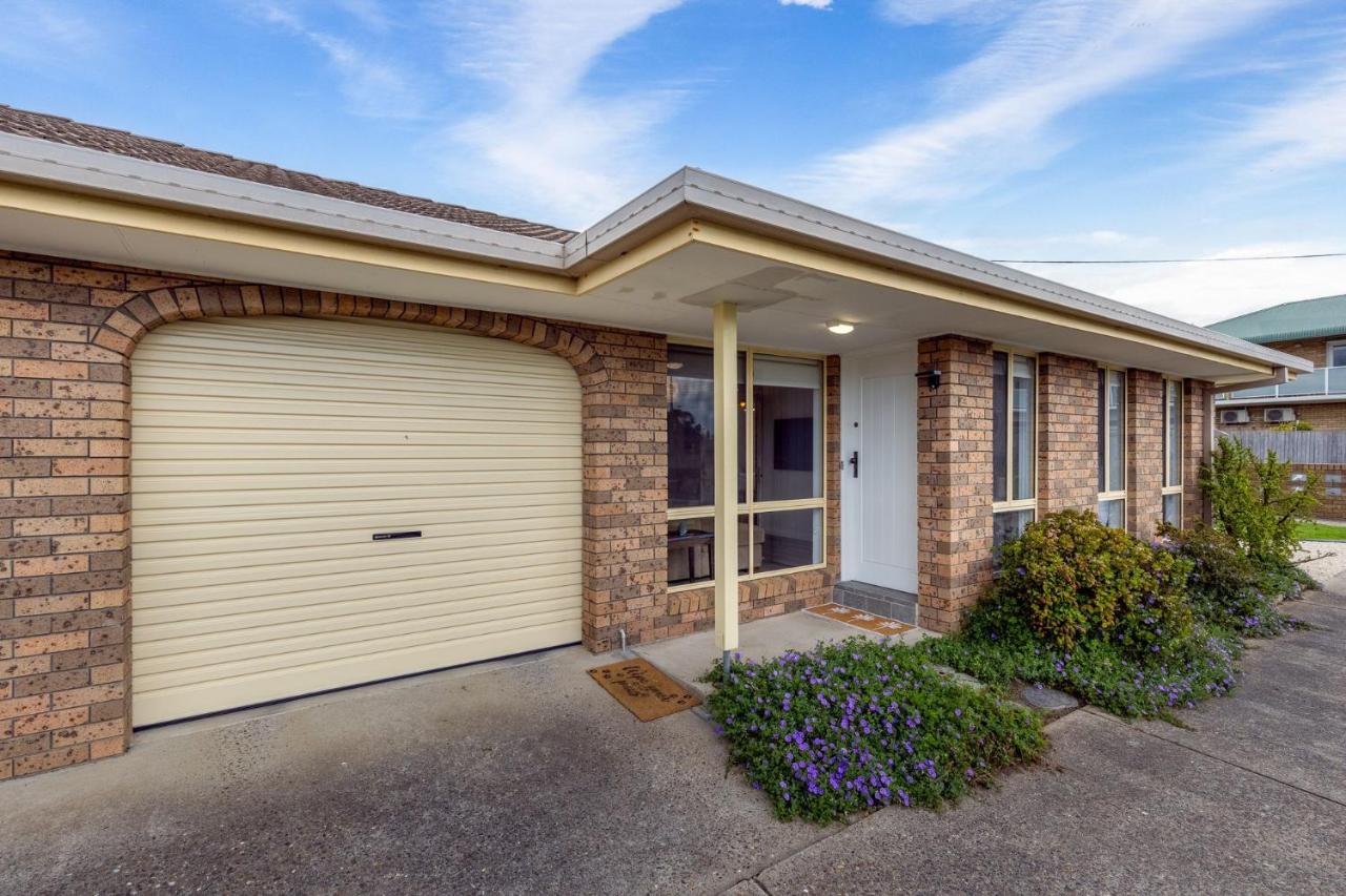 Unit 1 3 Tuross Lane Relaxing Bermagui Getaway - B&B Bermagui
