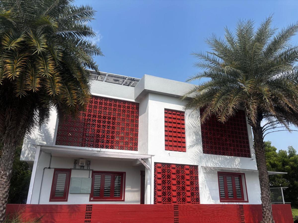 Villa in a Gated Community - For Families, Kanchipuram - B&B Kanchipuram