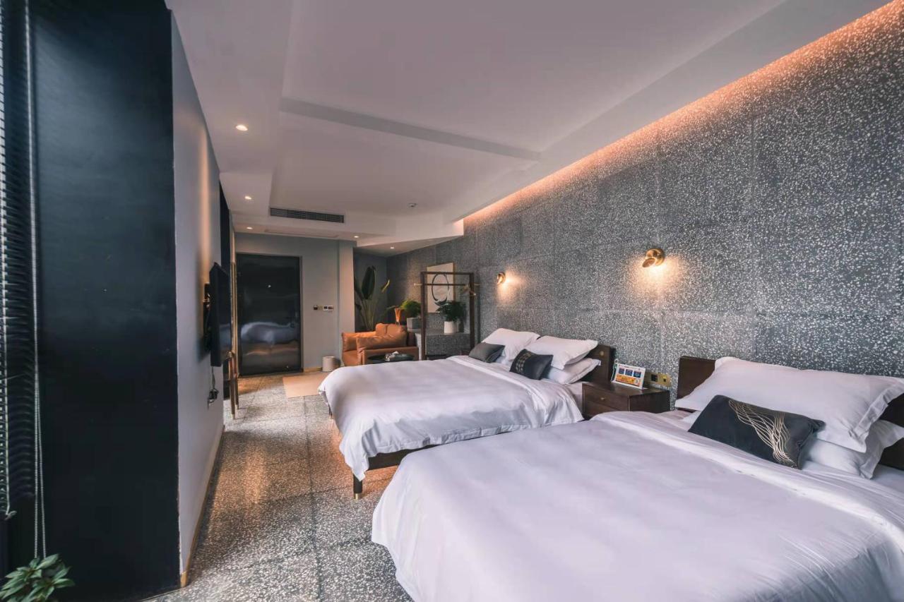 Driepersoonskamer met Terras