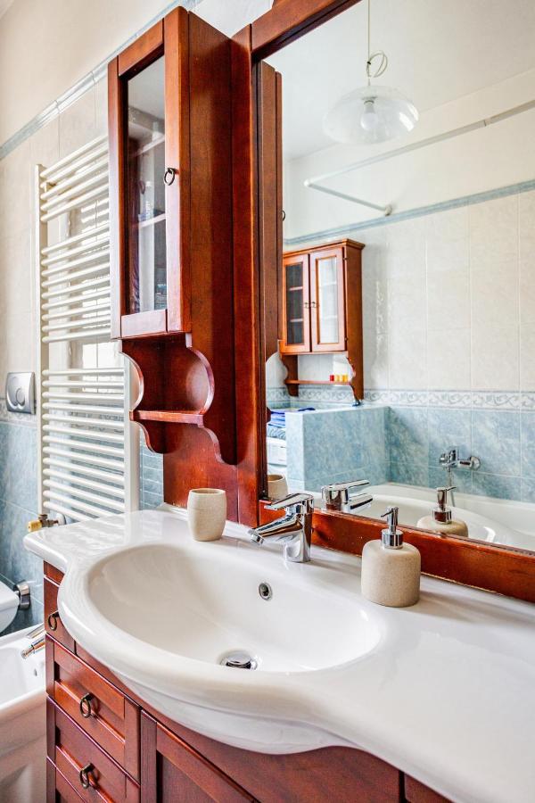 Vimodrone apartment big garden - B&B Vimodrone