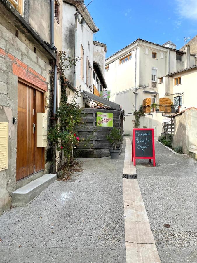 Studio Hypercentre Casteljaloux - Moderne - Calme - Wifi - TV - - B&B Casteljaloux