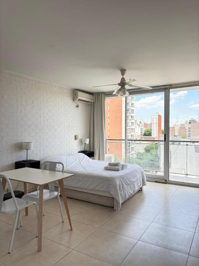 Loft Frente al sanatorio de la mujer! - B&B Rosario