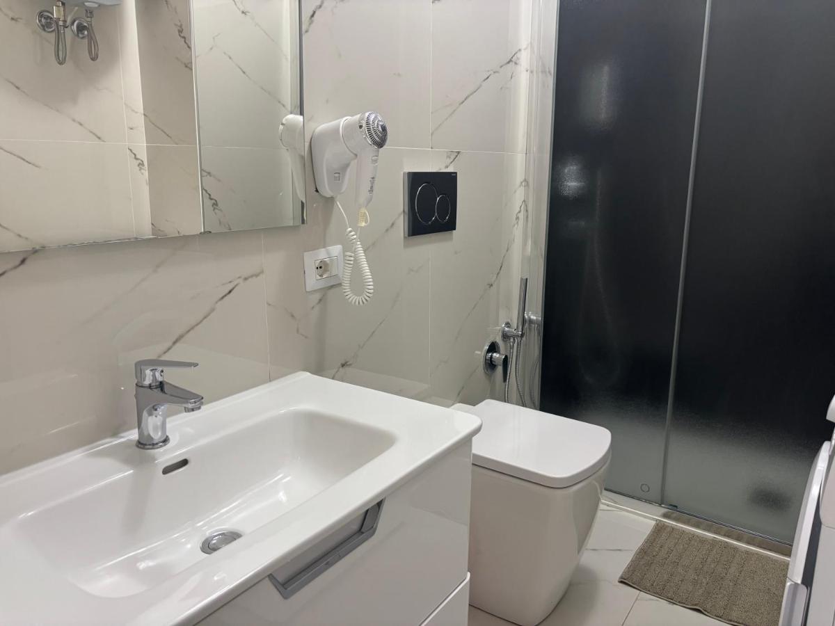 Anfitrite Suite Room - Ferienwohnung Pozzallo