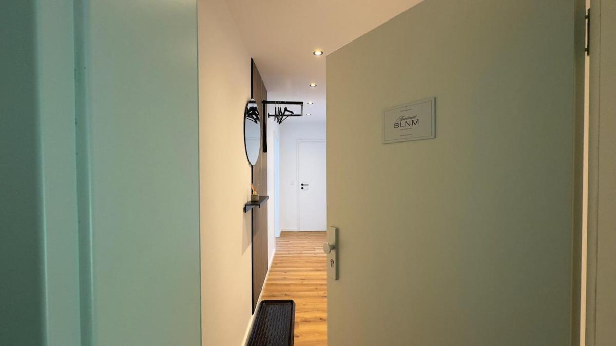 Zentrales Apartment in Wuppertal direkt am Hbf - B&B Wuppertal