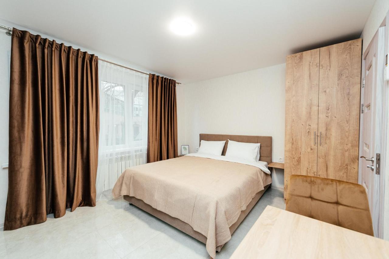 Studio mit Queensize-Bett