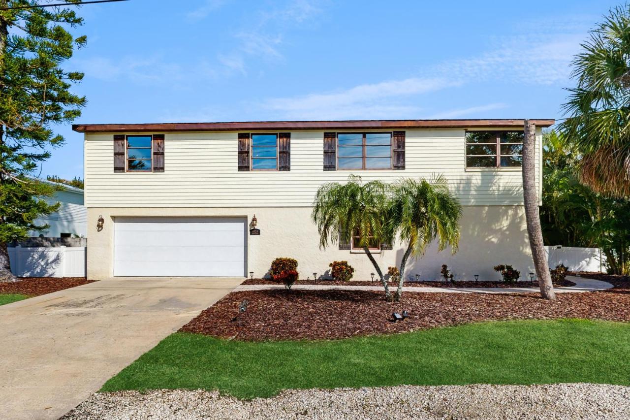 Beach to Bay Getaway - Bed and Breakfast Anna Maria