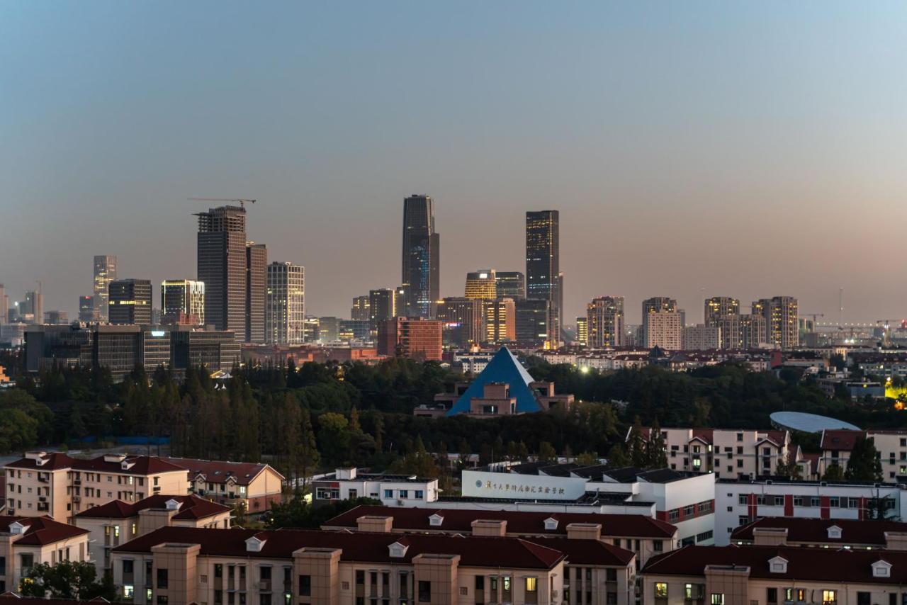 Shanghai Hills&Moxi Homestay near Shanghai Swimming Center Metro Station - B&B Shanghai