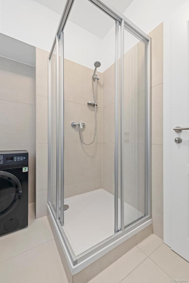 Nüll Residences 01 - New Studio close to Main station - Bed and Breakfast Wenen