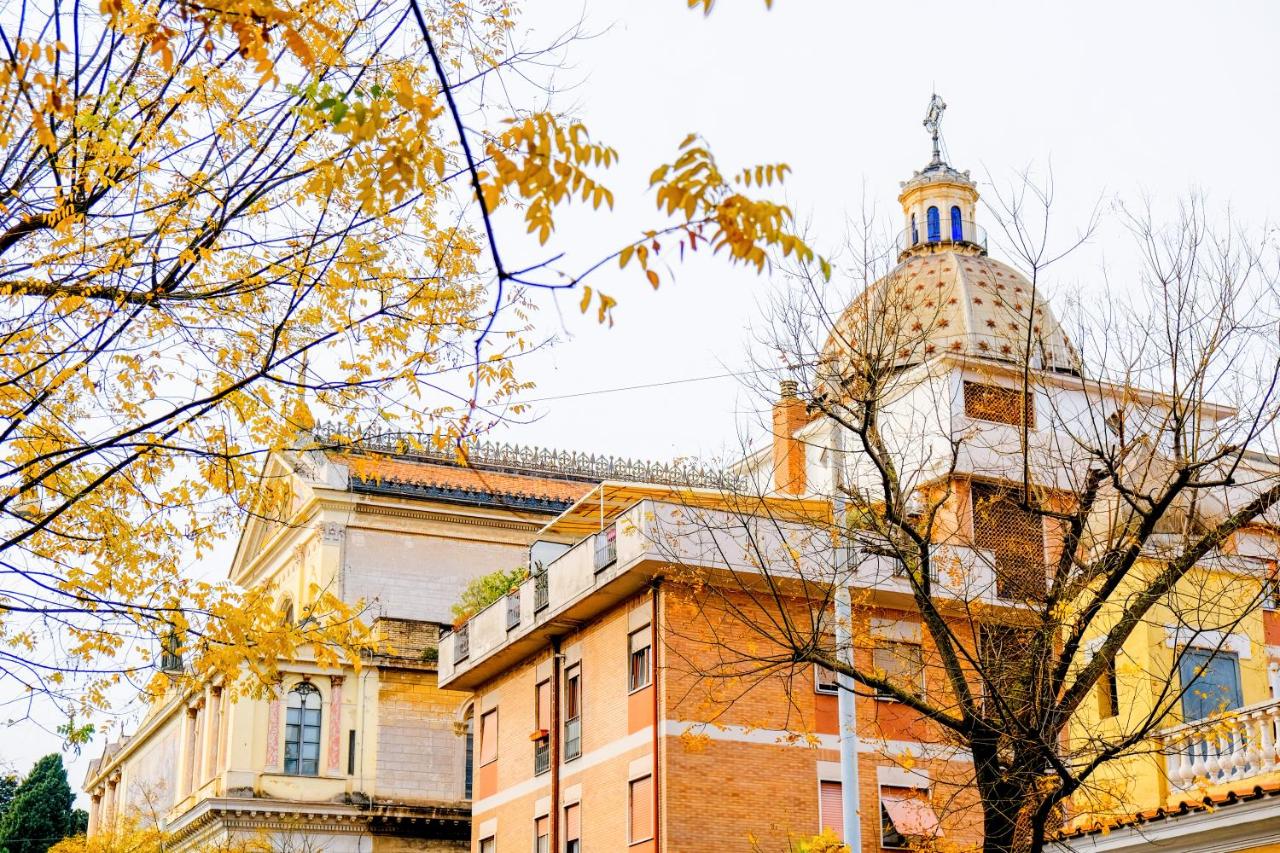 Elegantis Pompeo Magno Suite Apartment - Historic Center near the Vatican and Piazza del Popolo - Chambres d'hôtes Rome
