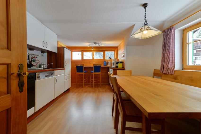 Apartment mit Dusche