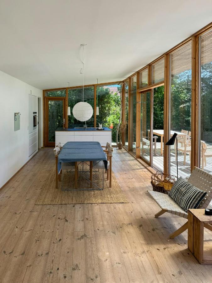 Modern Summer House Close To Sea On Samsø - Chambres d'hôtes Kolby Kås