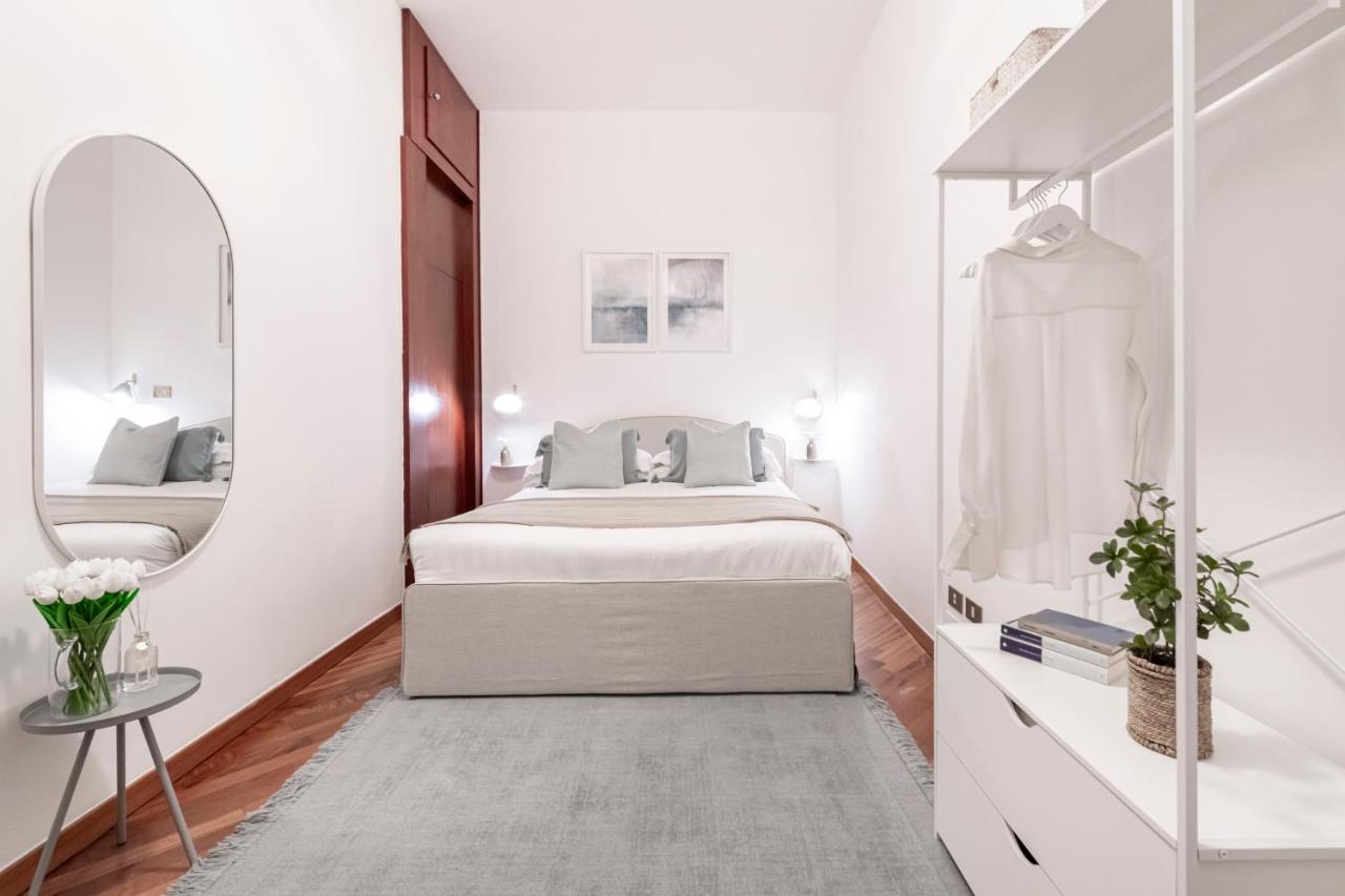 EASYLIFE - SUITE in Via Della Spiga - B&B Milan