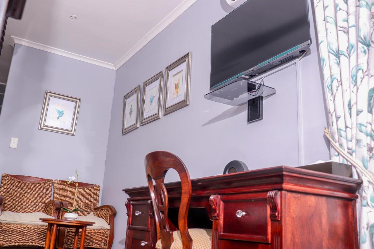 Camera Deluxe Matrimoniale con Vista Mare