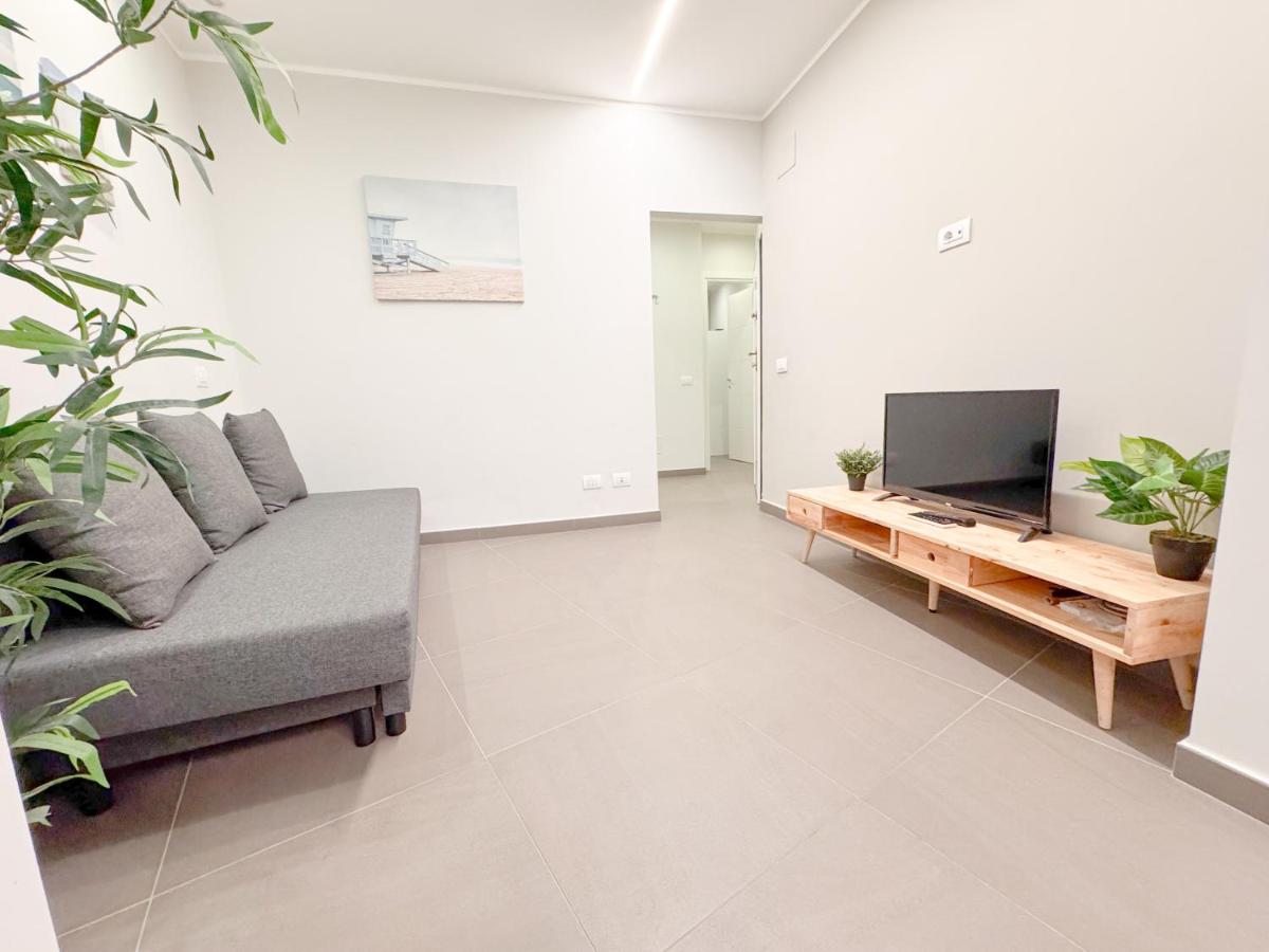 Stupendo appartamento a 20mt dal mare - B&B Varazze