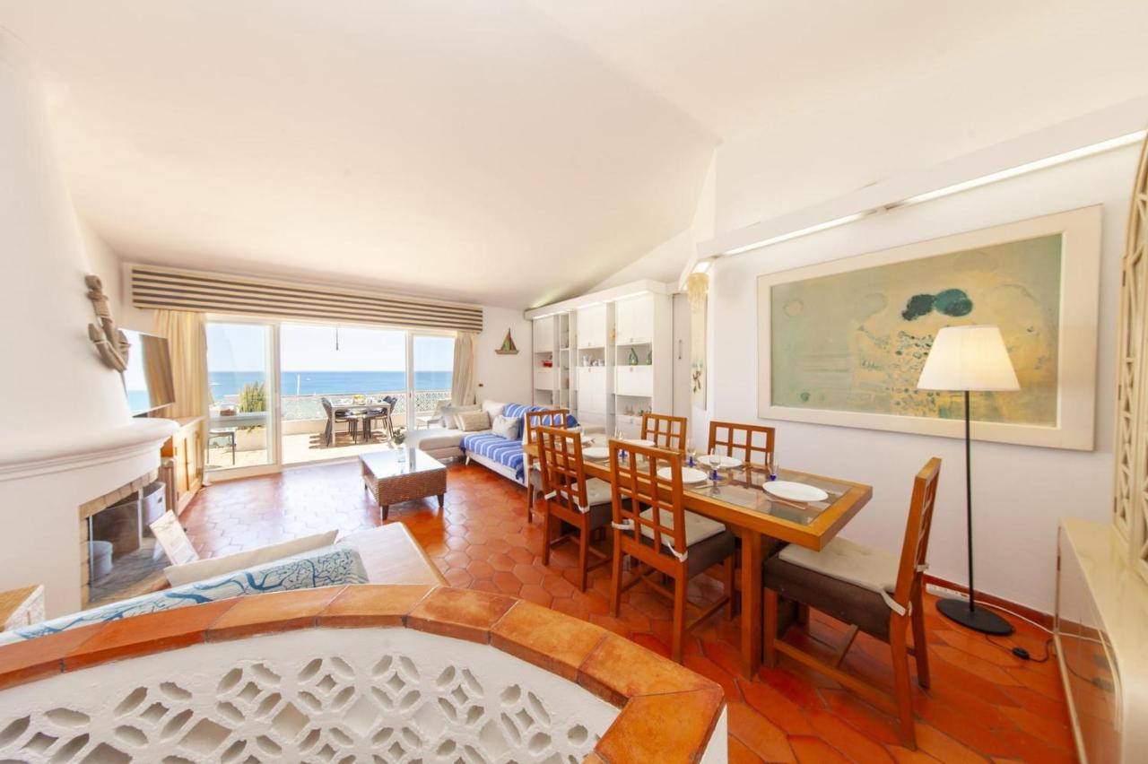 C22 - Beco do Poço Beach Townhouse in Praia da Luz - B&B Senhora da Luz