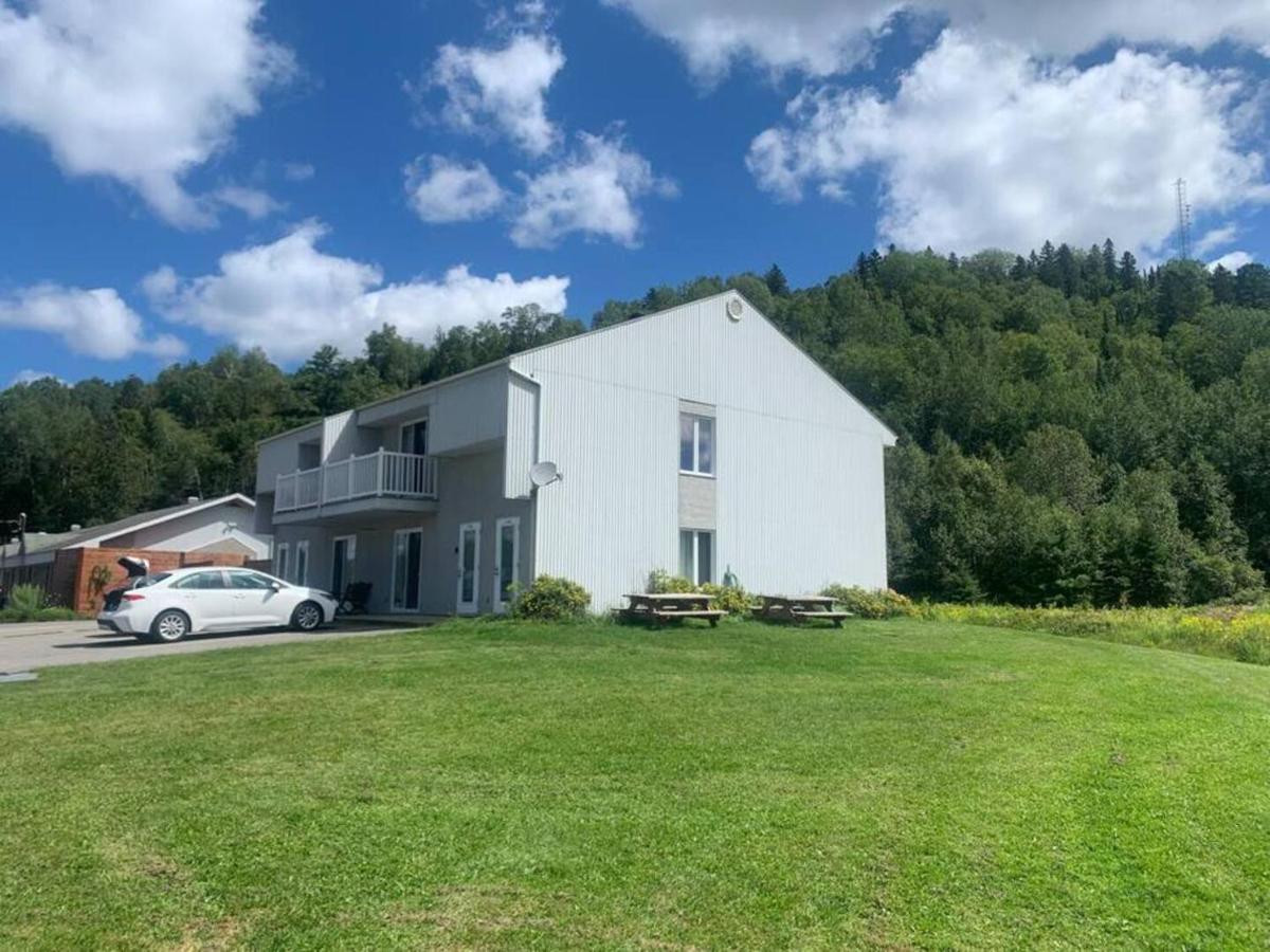 Condos Mont-Trinité - B&B Saint-Michel-des-Saints