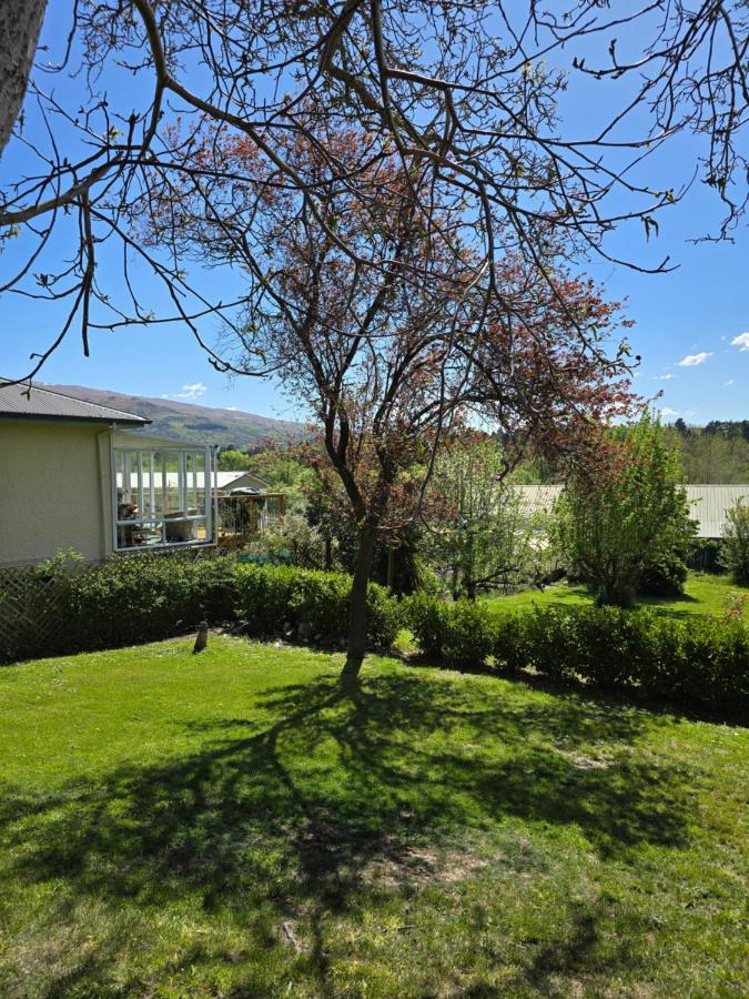 Dalton's Deed - B&B Roxburgh