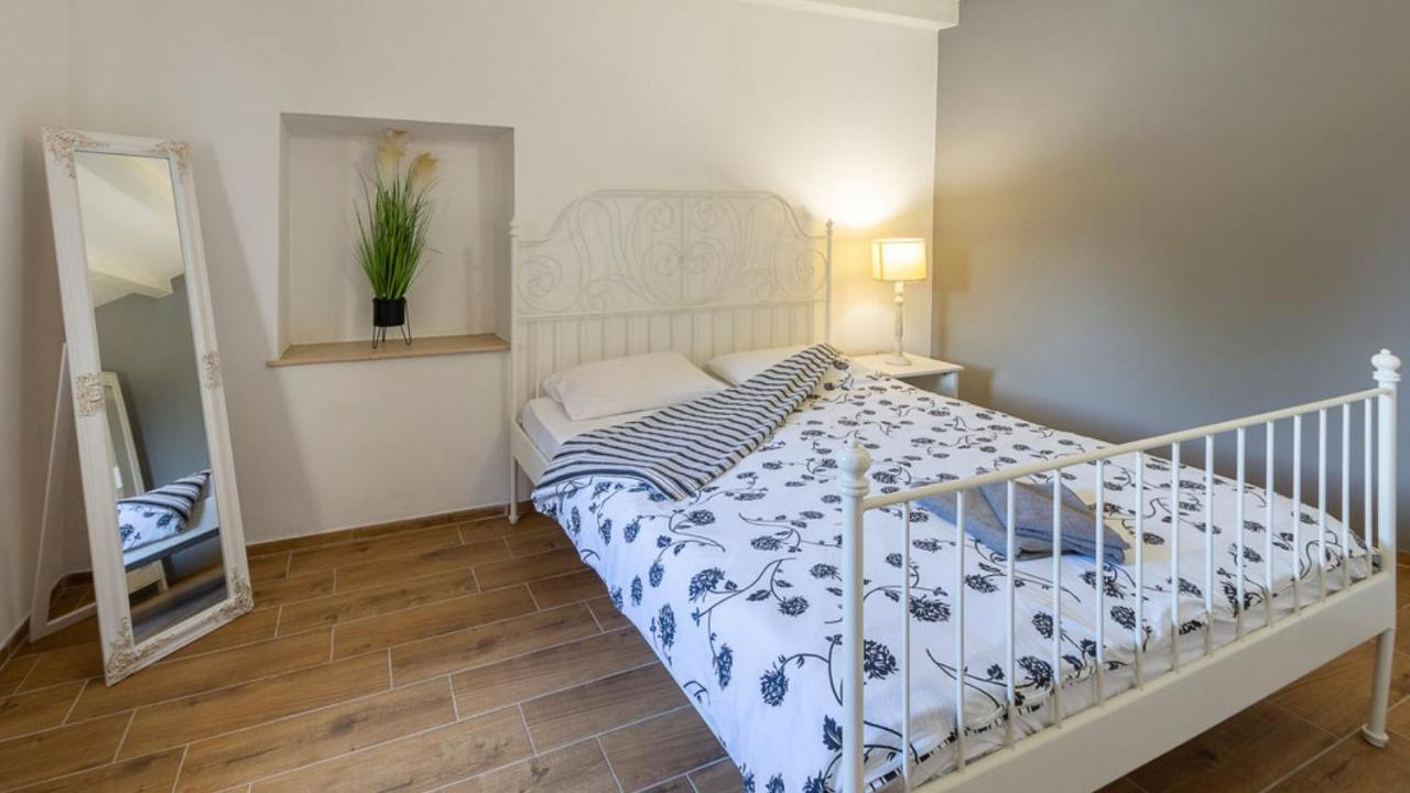 Villa Gajana 1 by Villas Guide - B&B Gajana