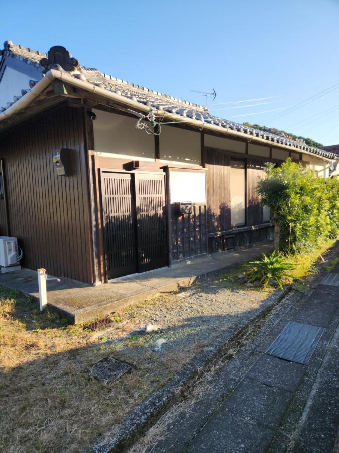 古民家宿懐 - B&B Katsuura