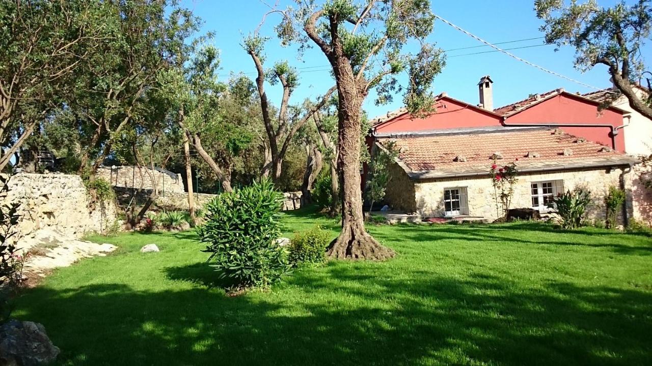 Case di Campo - Bed and Breakfast Albenga