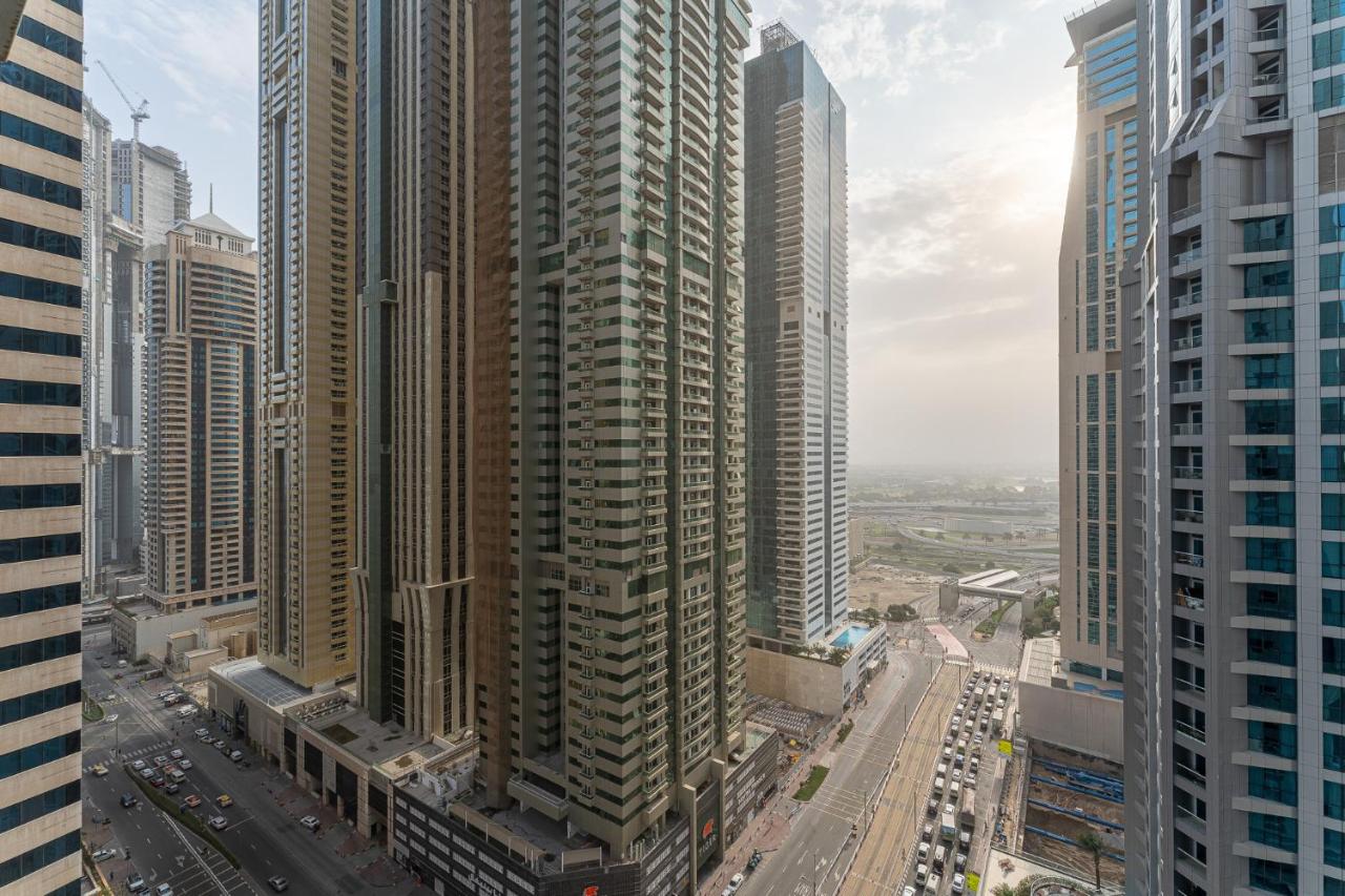 HAVN - High Floor 2 Bedroom in Marina, near Tram - B&B Dubai