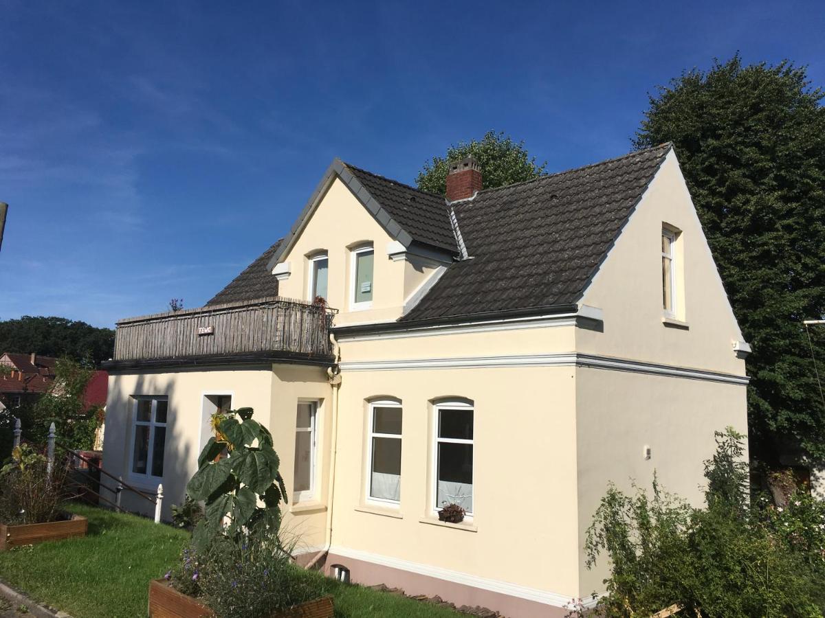 Ferienhaus Linda 3 Schlafzimmer - Chambres d'hôtes Elsfleth