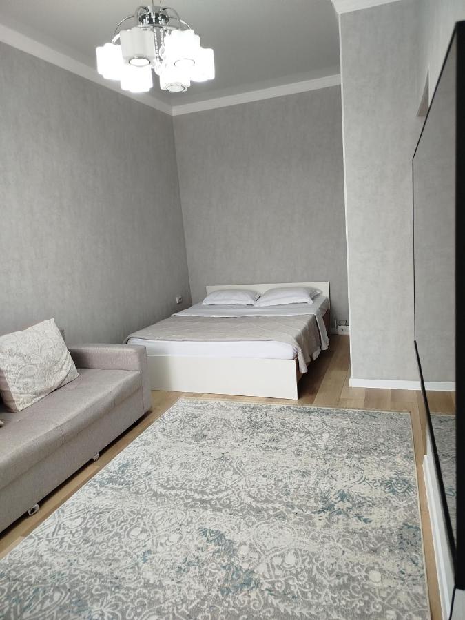 Manhattan 4 - B&B Astana