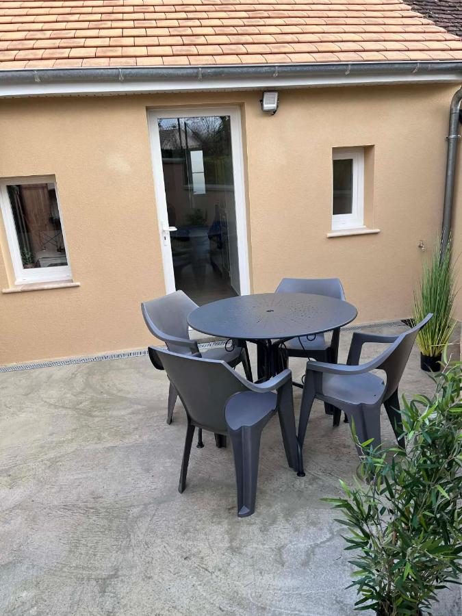 La p'tite maison - B&B Courgains