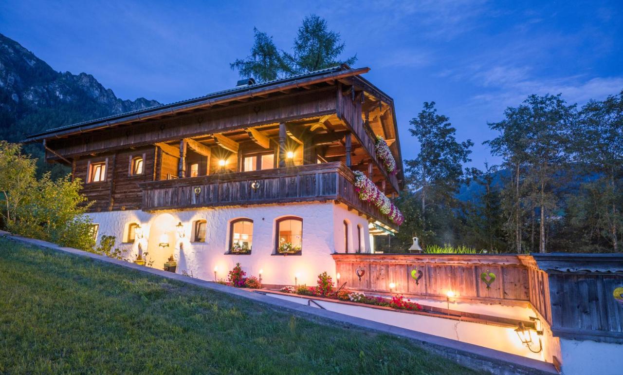 B&B Alpbach - Landhaus Alpbach - Bed and Breakfast Alpbach