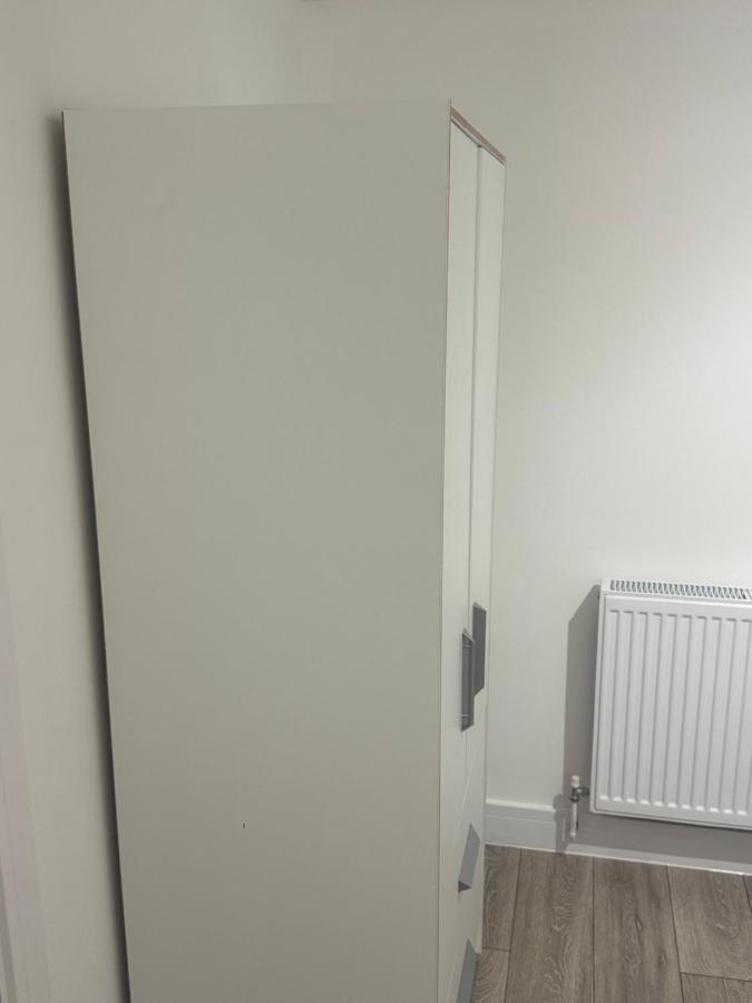 Cama en habitación compartida de 6 camas