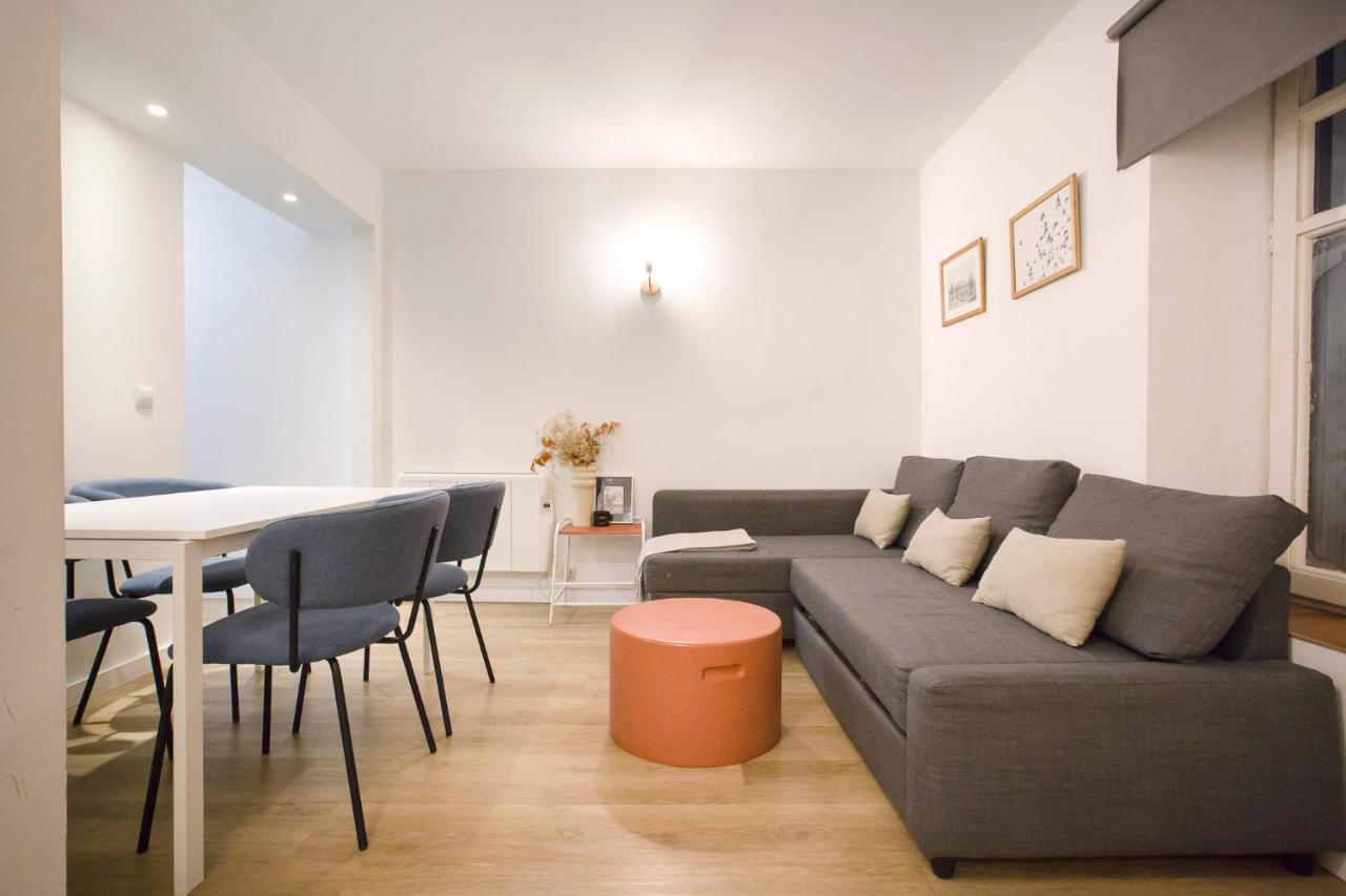Apartamento Puerta del Camino 5 - PATIO y WIFI - Ferienwohnung Bilbao