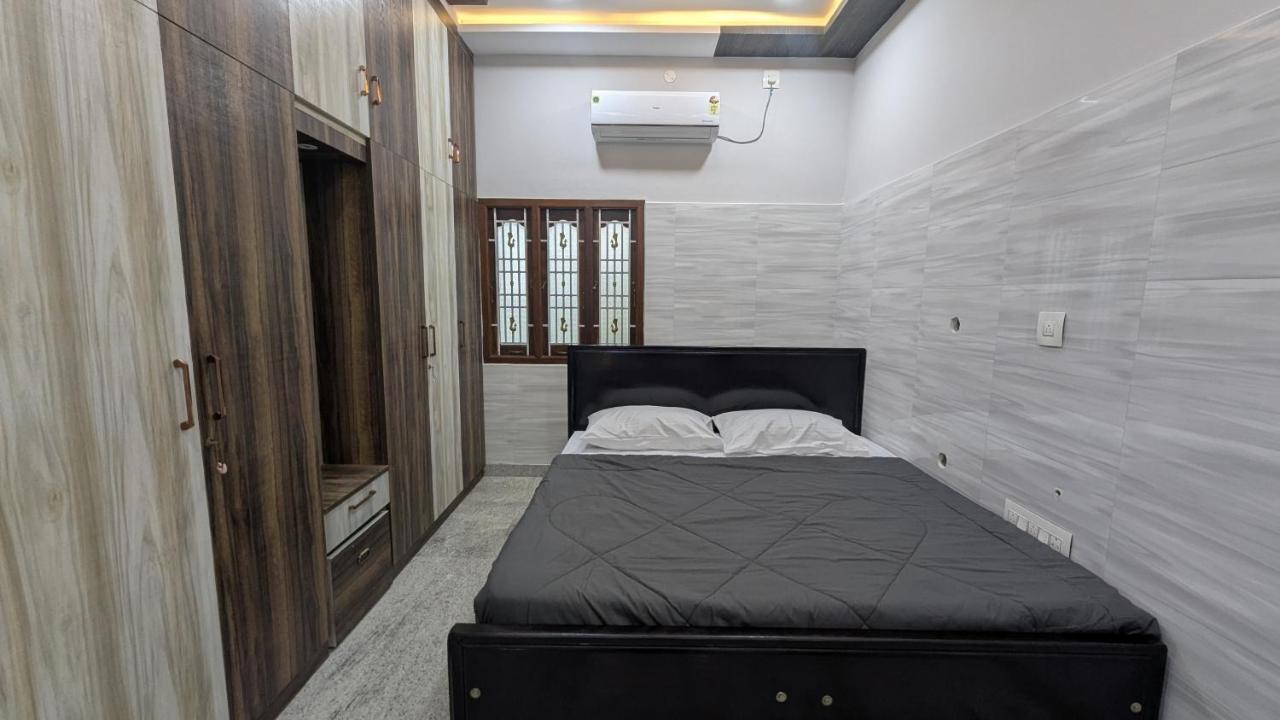 Grand Villa Homestay - B&B Rameswaram