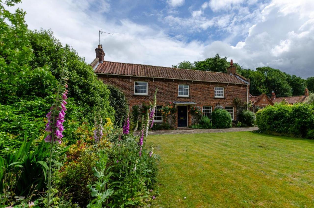 4 Bed in Harpley oc-1989 - B&B Harpley