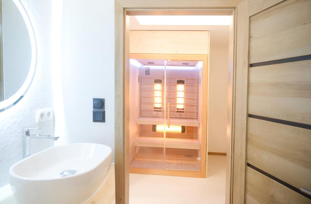 NĀVA PLACE Cozy home in Kaprun - B&B Kaprun