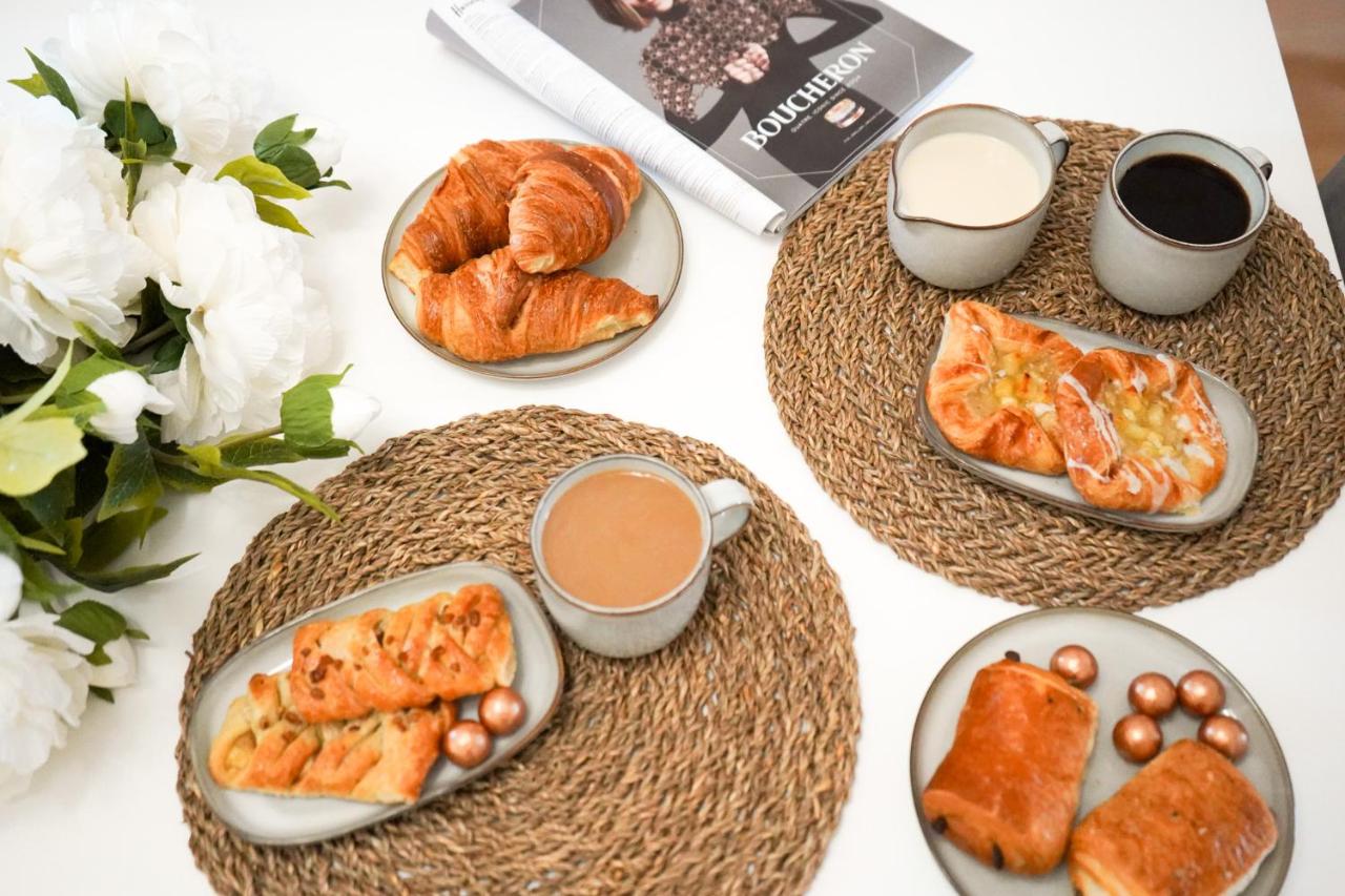 Excellency Stays , Contractors ,families , long stays , Free Parking , - B&B Kent