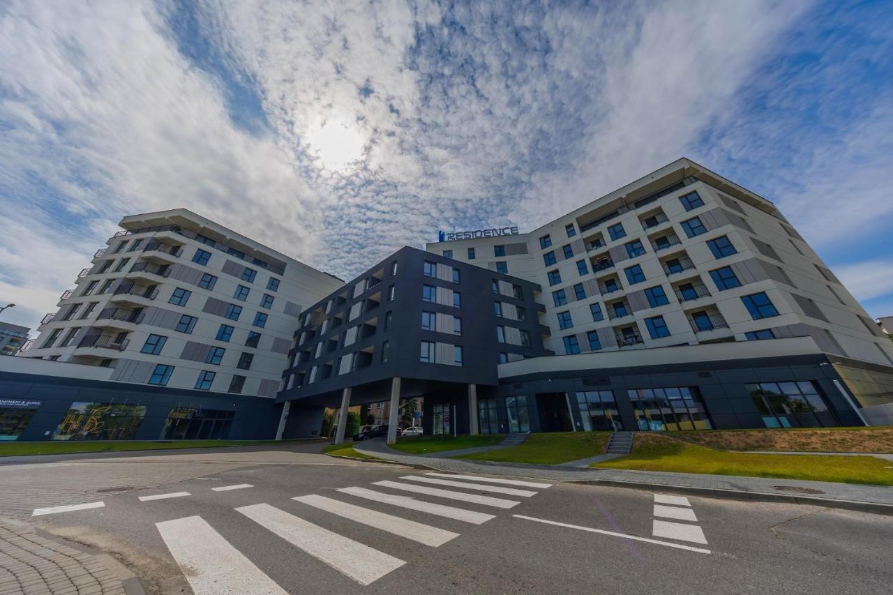 Onyx Oasis Residence- City Centre, Free Parking by StayNest - Bed and Breakfast Rzeszów