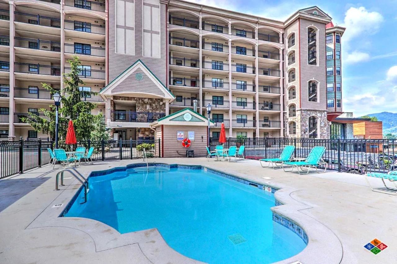 Riverside Escape - Bed and Breakfast Gatlinburg