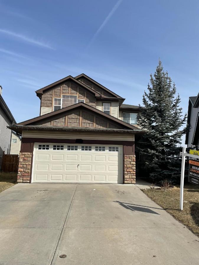 Sam Estates - Ferienwohnung Calgary