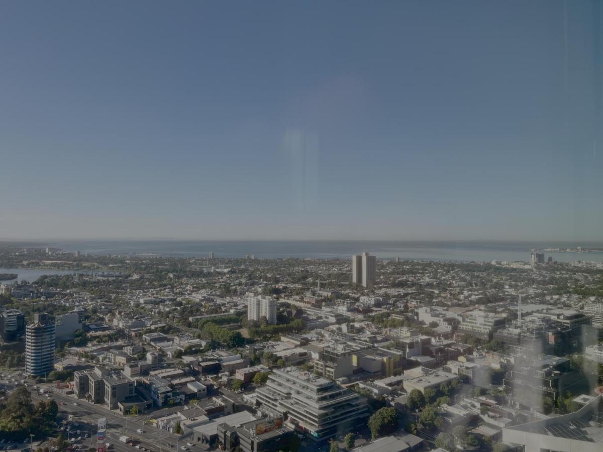 Level 43 Luxury 3BR, Ocean, Lake Views, Parking - Chambres d’hôtes Melbourne