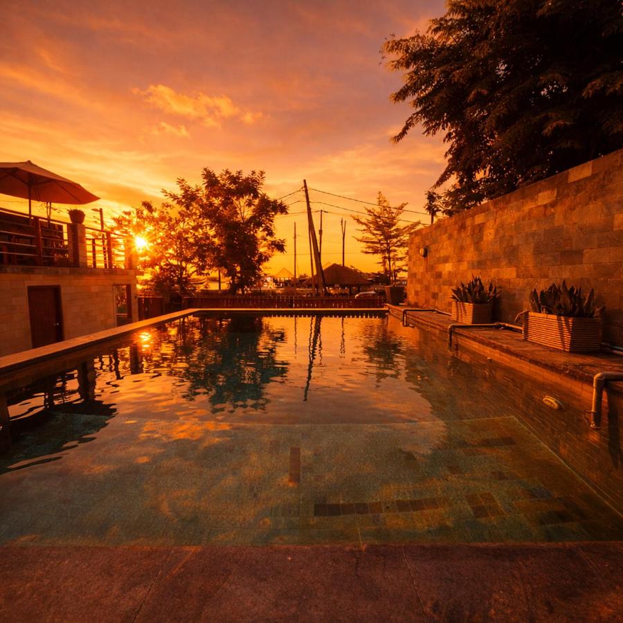 The Loft Komodo - B&B Labuan Bajo