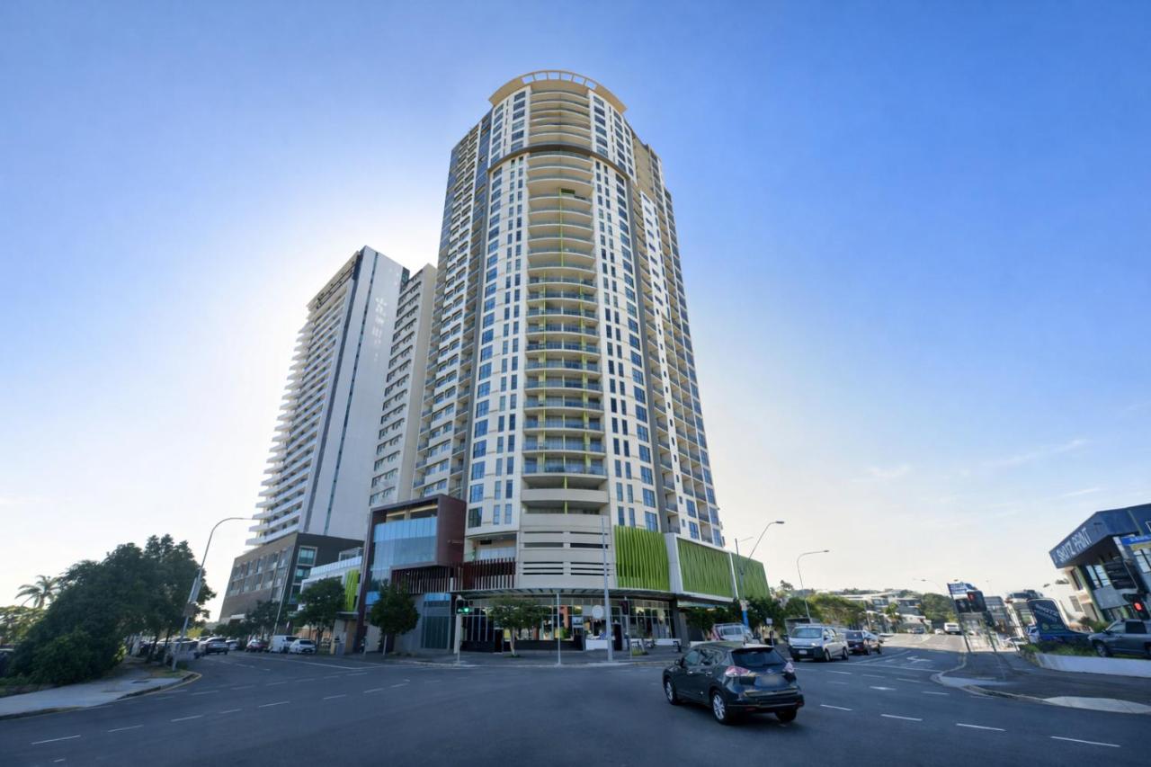 Amorphous Sky - B&B Brisbane