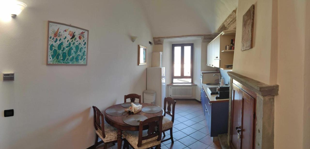 Dimora Fenni - Appartamento elegante nel cuore di Monte Isola con Wi-Fi e aria condizionata - B&B Monte Isola