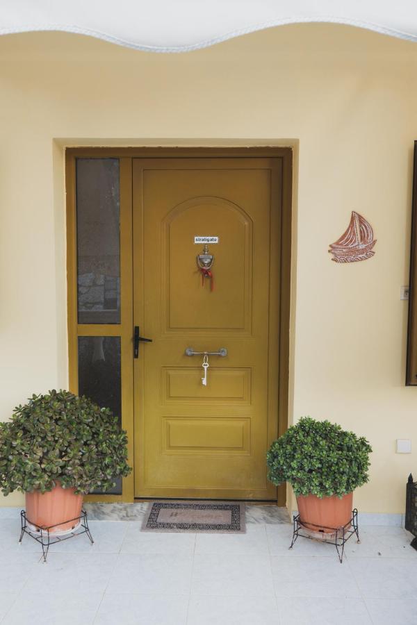 stratigato - B&B Quíos