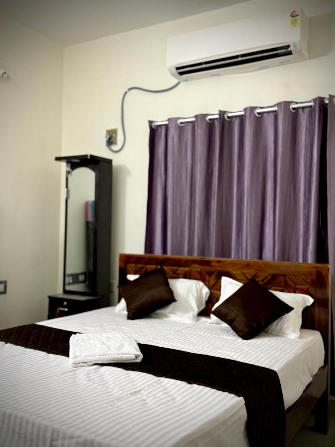 Comfort Dreibettzimmer mit Dusche