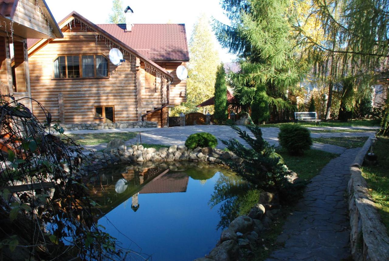 Kraevyd Hotel - B&B Yaremche